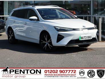 SPOTICAR Mg 5 Mg5 61.1kwh Trophy Long Range Auto 5dr Used Car - Estate Electric White - Christchurch - 1200609293_1