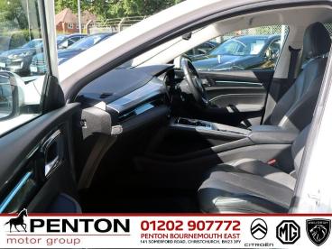 SPOTICAR Mg 5 Mg5 61.1kwh Trophy Long Range Auto 5dr Used Car - Estate Electric White - Christchurch - 1200609293_3