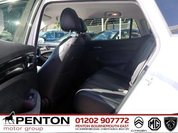 SPOTICAR Mg 5 Mg5 61.1kwh Trophy Long Range Auto 5dr Used Car - Estate Electric White - Christchurch - 1200609293_4