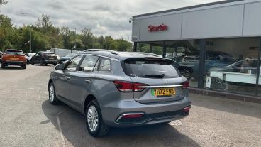 SPOTICAR Mg 5 Mg5 61.1kwh Exclusive Long Range Auto 5dr Used Car - Estate Electric Silver - Redditch - 1200621742_3