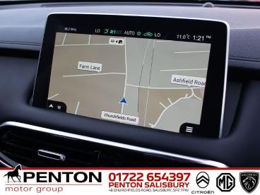 SPOTICAR Mg Hs Mghs 1.5 T-gdi 16.6kwh Exclusive Auto Euro 6 (s/s) 5dr Used Car - Suv Plug-in Hybrid Red - Salisbury - 1200560485_3