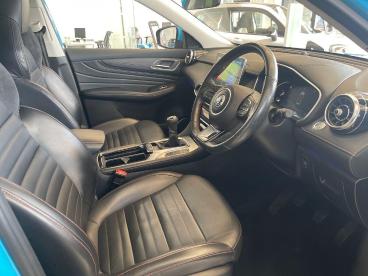 SPOTICAR Mg Hs Mghs 1.5 T-gdi Exclusive Euro 6 (s/s) 5dr Used Car - Suv Petrol Blue - Bridgend - 1200571945_3
