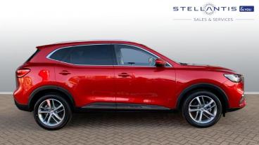 SPOTICAR Mg Hs Mghs 1.5 T-gdi Exclusive Dct Euro 6 (s/s) 5dr Used Car - Suv Petrol Red - London - 1200572942_2