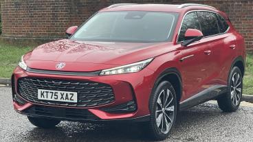 SPOTICAR Mg Hs Mghs 1.5 T-gdi Trophy Dct Euro 6 (s/s) 5dr Used Car - Suv Petrol Red - Hemel Hempstead - 1200576665_1