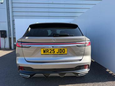 SPOTICAR Mg Hs Mghs 1.5 T-gdi Trophy Dct Euro 6 (s/s) 5dr Used Car - Suv Petrol Silver - Trowbridge - 1200593004_5