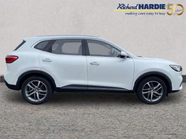 SPOTICAR Mg Hs Mghs 1.5 T-gdi Exclusive Euro 6 (s/s) 5dr Used Car - Suv Petrol White - Ashington - 1200600857_5
