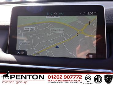 SPOTICAR Mg Hs Mghs 1.5 T-gdi Excite Euro 6 (s/s) 5dr Used Car - Suv Petrol White - Christchurch - 1200609296_2