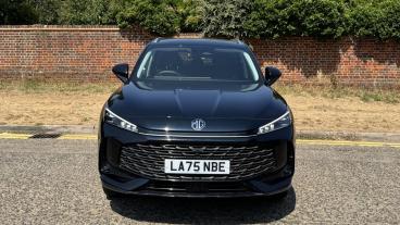 SPOTICAR Mg Hs Mghs 1.5 Hybrid+ Trophy Auto Euro 6 (s/s) 5dr Used Car - Suv Hybrid Black - Hemel Hempstead - 1200619431_2