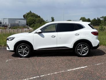 SPOTICAR Mg Hs Mghs 1.5 T-gdi Exclusive Dct Euro 6 (s/s) 5dr Used Car - Suv Petrol White - Portadown - 1200620655_3