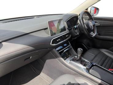 SPOTICAR Mg Hs Mghs 1.5 T-gdi Trophy Euro 6 (s/s) 5dr Used Car - Suv Petrol White - Ashington - 1200622922_3