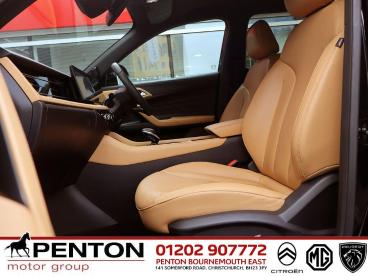 SPOTICAR Mg Hs Mghs 1.5 T-gdi Trophy Dct Euro 6 (s/s) 5dr Used Car - Suv Petrol Black - Christchurch - 1200628076_3