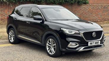 SPOTICAR Mg Hs Mghs 1.5 T-gdi Exclusive Euro 6 (s/s) 5dr Used Car - Suv Petrol Black - Hemel Hempstead - 1200630309_1