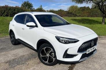 SPOTICAR Mg Hs Mghs 1.5 T-gdi Trophy Euro 6 (s/s) 5dr Used Car - Suv Petrol White - Bridgend - 1200638069_1