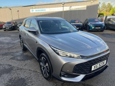 SPOTICAR Mg Hs Mghs 1.5 T-gdi Trophy Dct Euro 6 (s/s) 5dr Used Car - Suv Petrol Silver - Enniskillen - 1200641567_1