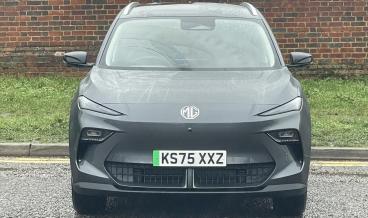 SPOTICAR Mg Mgs5 Ev Mgs5 64kwh Trophy Long Range Auto 5dr Used Car - Suv Electric  - Hemel Hempstead - 1200570033_2