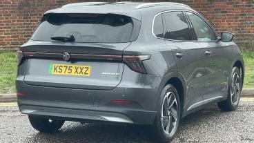 SPOTICAR Mg Mgs5 Ev Mgs5 64kwh Trophy Long Range Auto 5dr Used Car - Suv Electric  - Hemel Hempstead - 1200570033_4