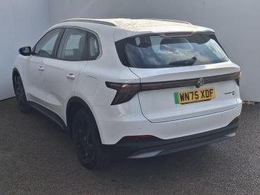 SPOTICAR Mg Mgs5 Ev Mgs5 64kwh Se Long Range Auto 5dr Used Car - Suv Electric White - Trowbridge - 1200583454_5