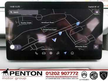 SPOTICAR Mg Mgs5 Ev Mgs5 49kwh Se Auto 5dr Used Car - Suv Electric White - Christchurch - 1200642540_2