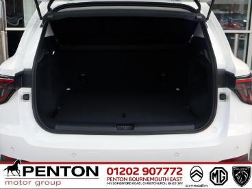 SPOTICAR Mg Mgs5 Ev Mgs5 49kwh Se Auto 5dr Used Car - Suv Electric White - Christchurch - 1200642540_5