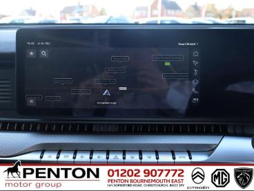 SPOTICAR Mg S9 Mgs9 1.5t 24.7kwh Premium Auto Euro 6 (s/s) 5dr Used Car - Suv Plug-in Hybrid White - Christchurch - 1200639044_2
