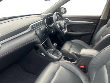 SPOTICAR Mg Zs Mgzs 1.5 Vti-tech Exclusive Euro 6 (s/s) 5dr Used Car - Suv Petrol Black - Wallsend - 1200545937_3