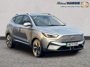 SPOTICAR Mg Zs Mgzs 72.6kwh Trophy Long Range Auto 5dr Used Car - Suv Electric Silver - Ashington - 1200562927_1