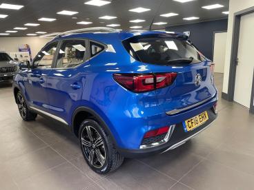 SPOTICAR Mg Zs Mgzs 1.5 Vti-tech Exclusive Euro 6 (s/s) 5dr Used Car - Suv Petrol Blue - Abergavenny - 1200563475_4