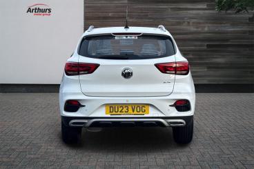 SPOTICAR Mg Zs Mgzs 1.5 Vti-tech Excite Euro 6 (s/s) 5dr Used Car - Suv Petrol  - Newtown - 1200567765_4