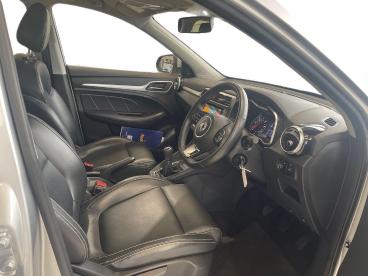 SPOTICAR Mg Zs Mgzs 1.5 Vti-tech Exclusive Euro 6 (s/s) 5dr Used Car - Suv Petrol Silver - Bridgend - 1200568407_3