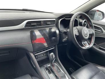 SPOTICAR Mg Zs Mgzs 1.0 T-gdi Exclusive Auto Euro 6 5dr Used Car - Suv Petrol Black - Ashington - 1200573540_3