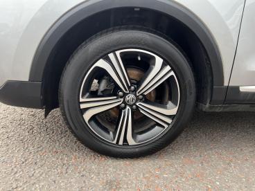 SPOTICAR Mg Zs Mgzs 1.5 Vti-tech Excite Euro 6 (s/s) 5dr Used Car - Suv Petrol Silver - Enniskillen - 1200575835_4