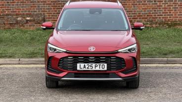 SPOTICAR Mg Zs Mgzs 1.5 Hybrid+ Trophy Auto Euro 6 (s/s) 5dr Used Car - Suv Hybrid Red - Hemel Hempstead - 1200579285_2