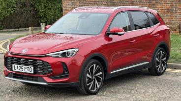 SPOTICAR Mg Zs Mgzs 1.5 Hybrid+ Trophy Auto Euro 6 (s/s) 5dr Used Car - Suv Hybrid Red - Hemel Hempstead - 1200579285_3