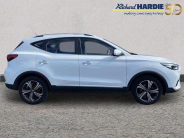 SPOTICAR Mg Zs Mgzs 1.0 T-gdi Excite Auto Euro 6 5dr Used Car - Suv Petrol White - Ashington - 1200580362_5