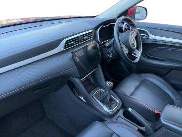 SPOTICAR Mg Zs Mgzs 1.5 Vti-tech Exclusive Euro 6 (s/s) 5dr Used Car - Suv Petrol Red - Ashington - 1200581938_3