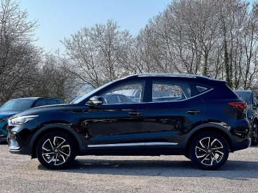 SPOTICAR Mg Zs Mgzs 1.0 T-gdi Exclusive Euro 6 5dr Used Car - Suv Petrol Black - Pontypridd - 1200584090_4