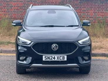 SPOTICAR Mg Zs Mgzs 1.0 T-gdi Exclusive Euro 6 5dr Used Car - Suv Petrol Black - Hemel Hempstead - 1200601739_2