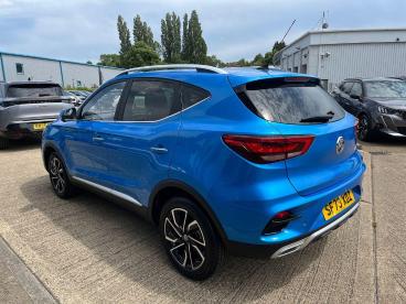 SPOTICAR Mg Zs Mgzs 1.5 Vti-tech Exclusive Euro 6 (s/s) 5dr Used Car - Suv Petrol Blue - Kettering - 1200604748_5