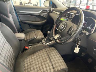 SPOTICAR Mg Zs Mgzs 1.5 Vti-tech Excite Euro 6 (s/s) 5dr Used Car - Suv Petrol Blue - Bridgend - 1200608876_3
