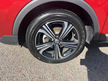 SPOTICAR Mg Zs Mgzs 1.5 Vti-tech Excite Euro 6 (s/s) 5dr Used Car - Suv Petrol Red - Enniskillen - 1200619293_4