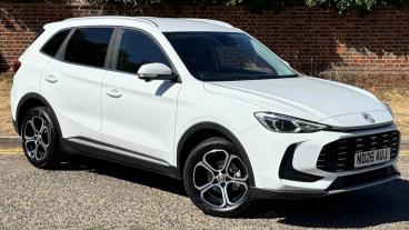 SPOTICAR Mg Zs Mgzs 1.5 Se Euro 6 (s/s) 5dr Used Car - Suv Petrol White - Hemel Hempstead - 1200620589_1