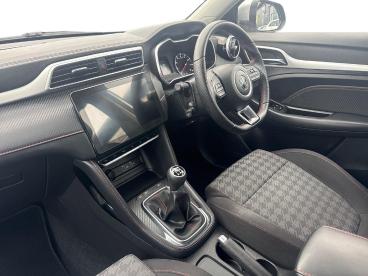 SPOTICAR Mg Zs Mgzs 1.5 Vti-tech Excite Euro 6 (s/s) 5dr Used Car - Suv Petrol Silver - Wallsend - 1200625463_3