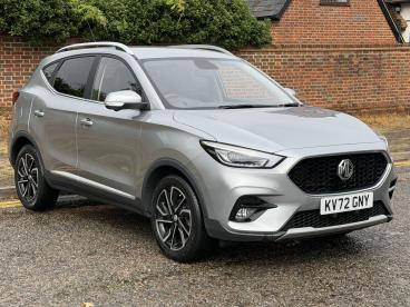 SPOTICAR Mg Zs Mgzs 1.5 Vti-tech Exclusive Euro 6 (s/s) 5dr Used Car - Suv Petrol Silver - Hemel Hempstead - 1200629281_1