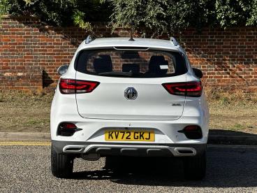 SPOTICAR Mg Zs Mgzs 1.5 Vti-tech Exclusive Euro 6 (s/s) 5dr Used Car - Suv Petrol White - Hemel Hempstead - 1200630307_5