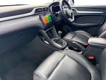SPOTICAR Mg Zs Mgzs 1.5 Vti-tech Exclusive Euro 6 (s/s) 5dr Used Car - Suv Petrol Black - Wallsend - 1200639164_3