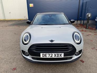 SPOTICAR Mini Clubman 1.5 Cooper Exclusive Steptronic Euro 6 (s/s) 6dr Used Car - Estate Petrol Silver - Crewe - 1200553577_3