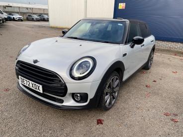 SPOTICAR Mini Clubman 1.5 Cooper Exclusive Steptronic Euro 6 (s/s) 6dr Used Car - Estate Petrol Silver - Crewe - 1200553577_4