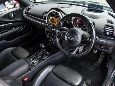 SPOTICAR Mini Clubman 2.0 John Cooper Works All4 Euro 6 (s/s) 6dr Used Car - Estate Petrol Green - Nuneaton - 1200594142_3