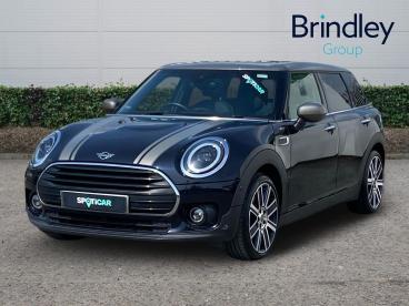 SPOTICAR Mini Clubman 1.5 Cooper Exclusive Steptronic Euro 6 (s/s) 6dr Used Car - Estate Petrol Black - Cannock - 1200600299_2