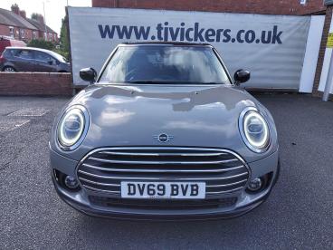SPOTICAR Mini Clubman 1.5 Cooper Exclusive Euro 6 (s/s) 6dr Used Car - Estate Petrol Grey - Telford - 1200637349_4